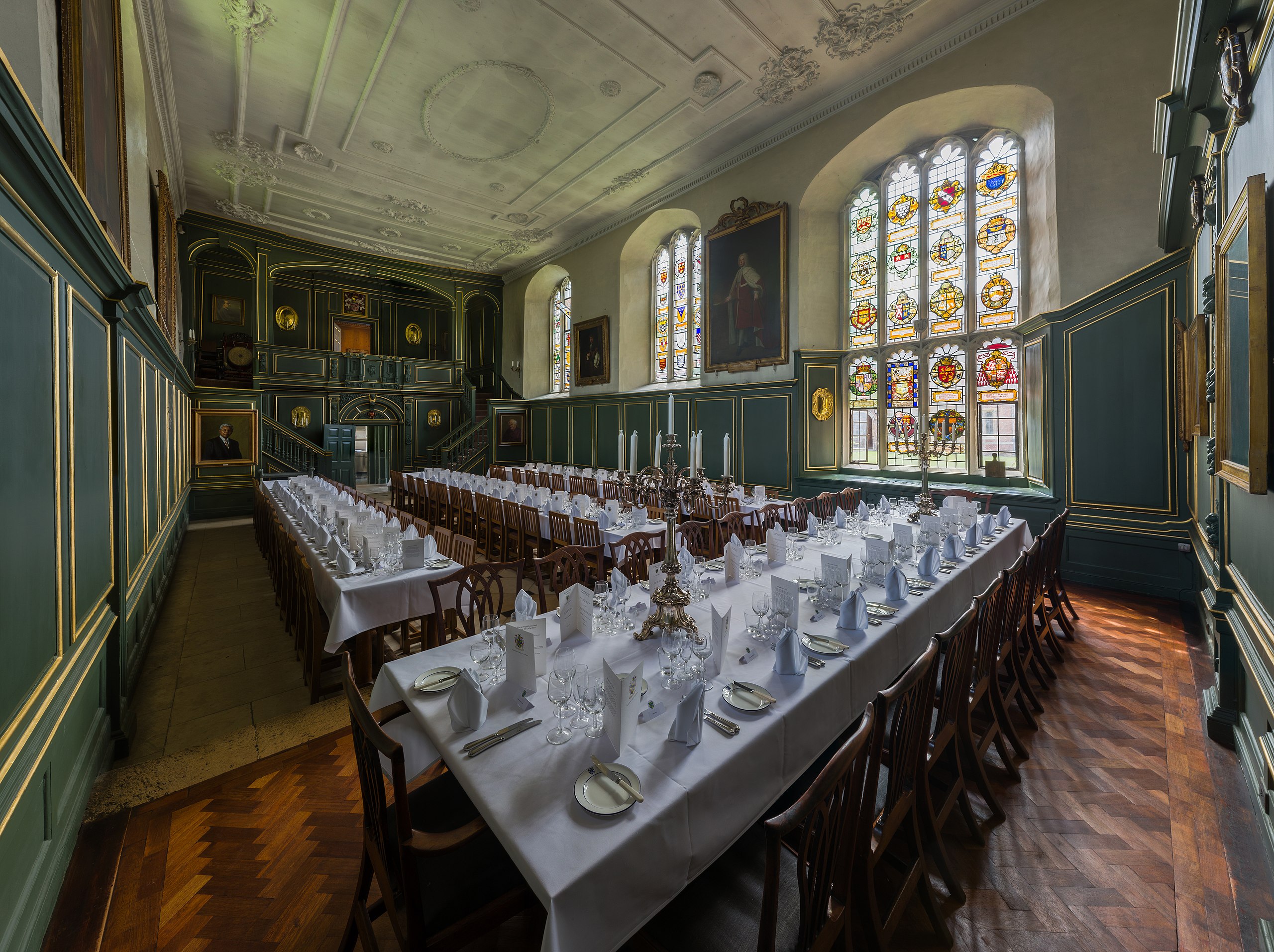 The dining hall at Magdalene College. Photo by DAVID ILIFF. License: CC BY-SA 3.0